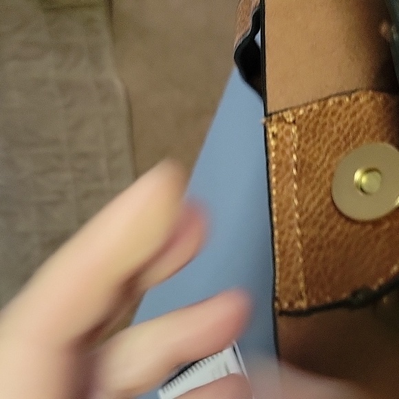 Jen & co. Tote bag set.  Snake skin color/ design. - Picture 6 of 12